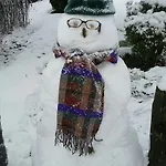 Neuville In Medendorf , Ruhige Lage, *