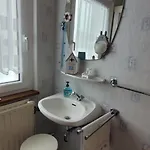 Neuville In Medendorf , Ruhige Lage,