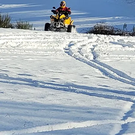Neuville In Medendorf , Ruhige Lage, Nyaraló