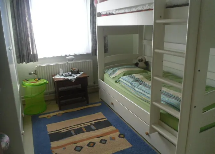 Neuville In Medendorf , Ruhige Lage, Bullange