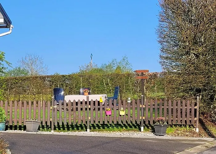 Neuville In Medendorf , Ruhige Lage, Bullange